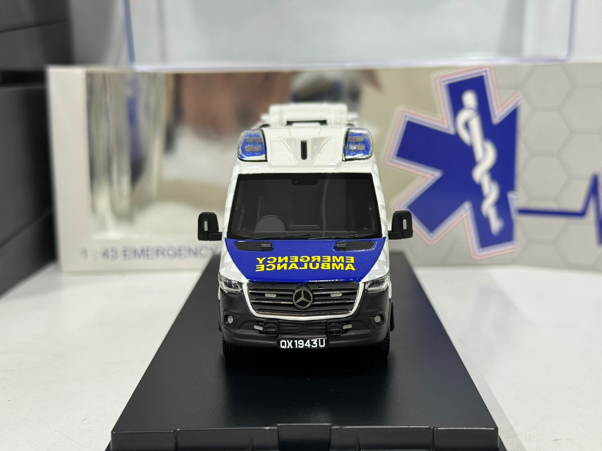 دييكاست تحفة 1/43 مقياس سبرينت - مراجعة Model Kit Singapore وسعره