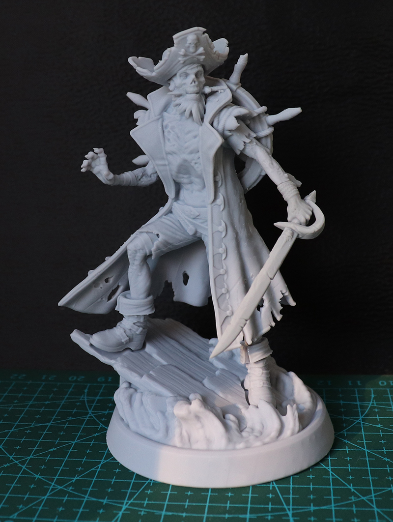 1/24 75 مللي متر 1/18 100 مللي - مراجعة Model Kit Zombie وسعره