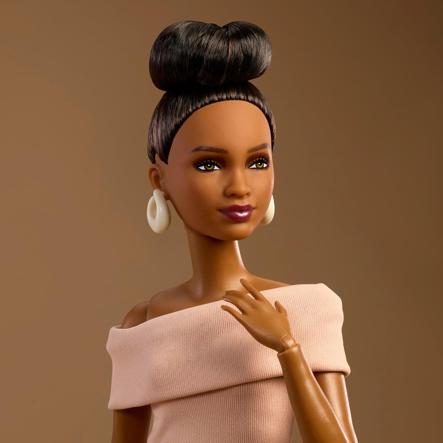 مجموعة دمى باربي الأساسية الأص - مراجعة Mattel Toy Barbie وسعره