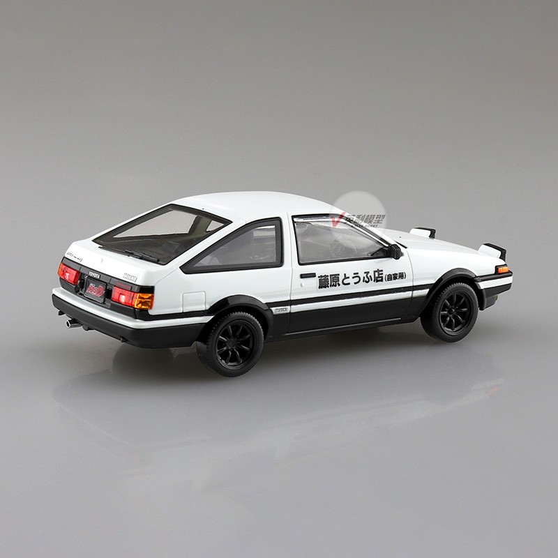 نموذج التجميع الجاهز Aoshima-0 - مراجعة Model Kit Initial D وسعره