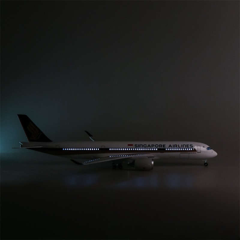نموذج طائرة كبير الحجم 47 سم ل - مراجعة Model Kit Singapore وسعره