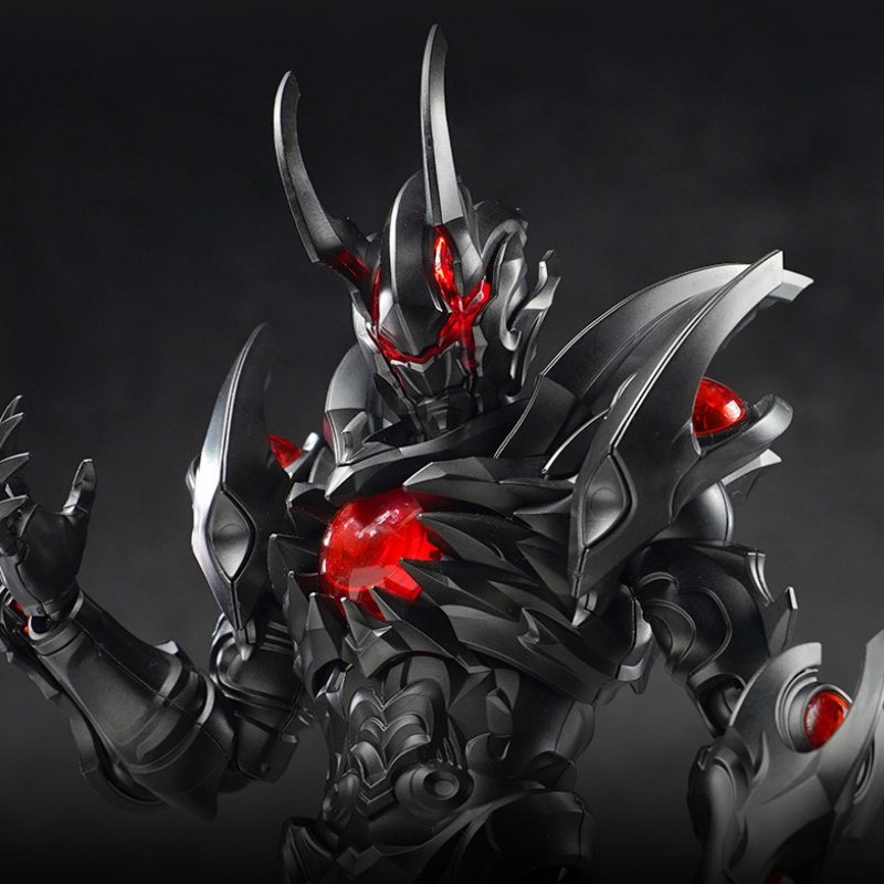 متوفر في المخزون الترا كايجو ع - مراجعة Model Kit Ultraman وسعره
