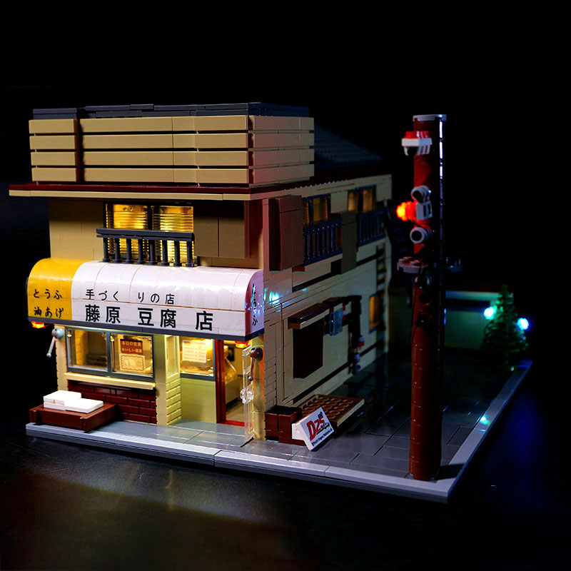 طقم إضاءة LED لـ LEGO C61031 I - مراجعة Model Kit Initial D وسعره