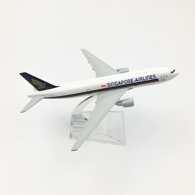 نموذج طائرة معدني لخطوط سنغافو - مراجعة Model Kit Singapore وسعره