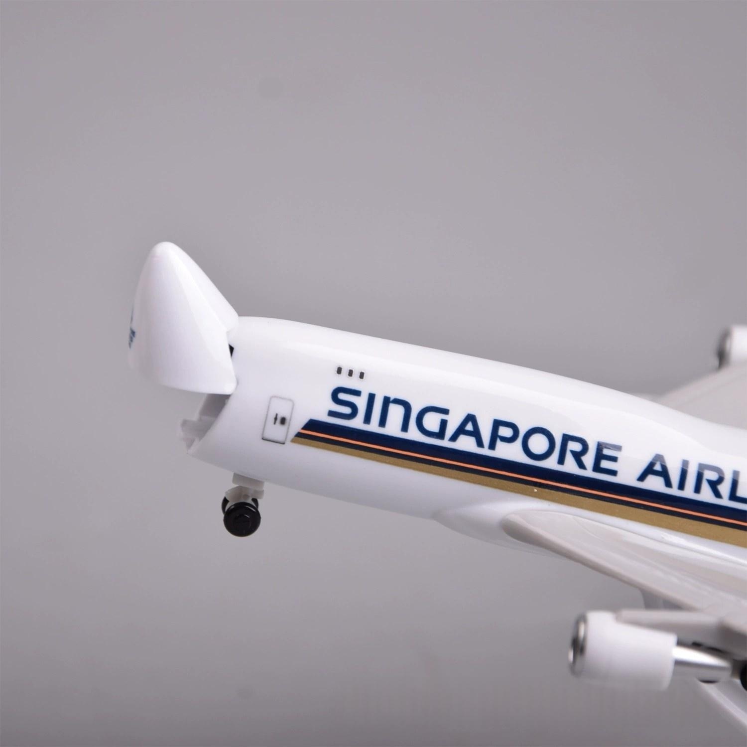 نموذج طائرة بلاستيكية بطول 20  - مراجعة Model Kit Singapore وسعره