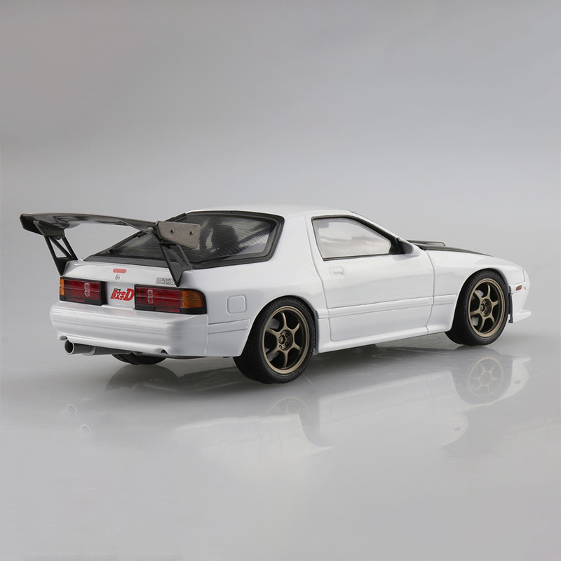 نموذج سيارة تجميع ثابت Aoshima - مراجعة Model Kit Initial D وسعره