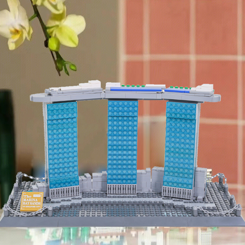مجموعة مكعبات بناء إبداعية لنم - مراجعة Model Kit Singapore وسعره