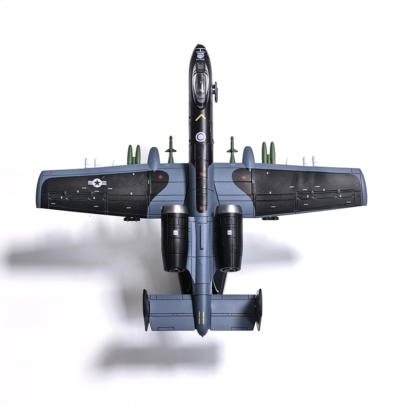 نموذج طائرة سو-25 إيه 10 بمقيا - مراجعة Model Kit Armored Core وسعره