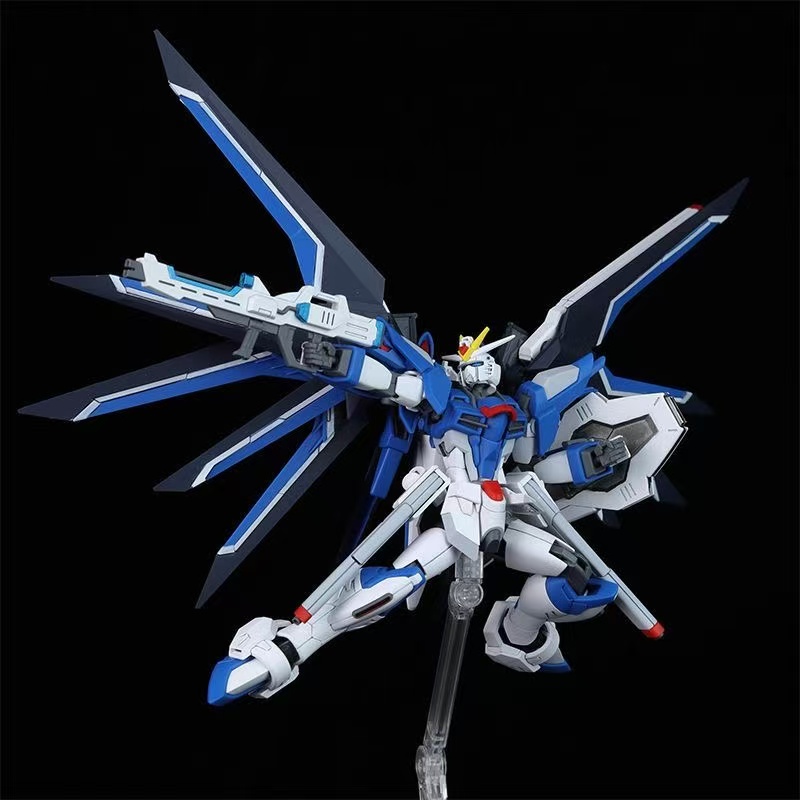 نموذج HG STTS-909 Rising Freed - مراجعة Model Kit Gundam Wing وسعره